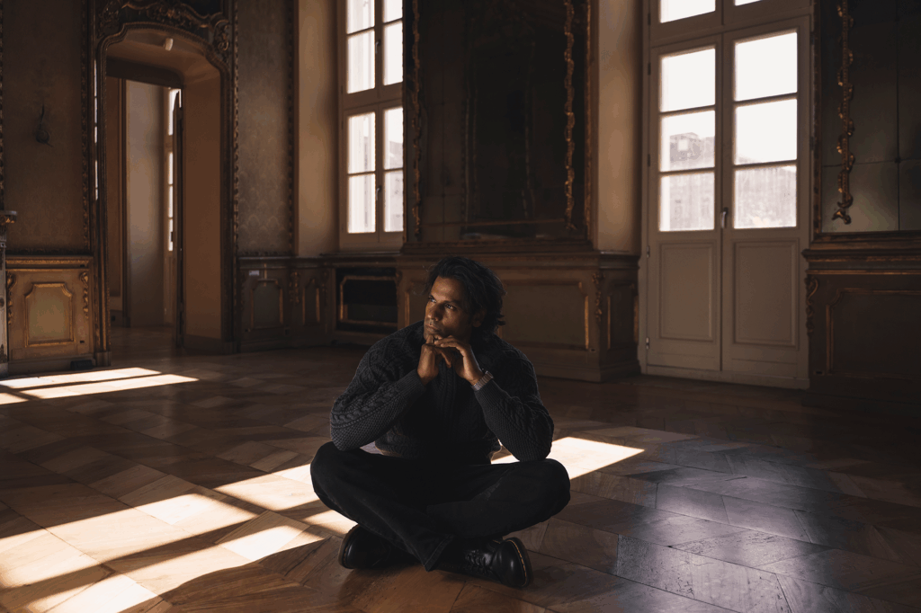 Kel Giordano shooting in palazzo d'epoca